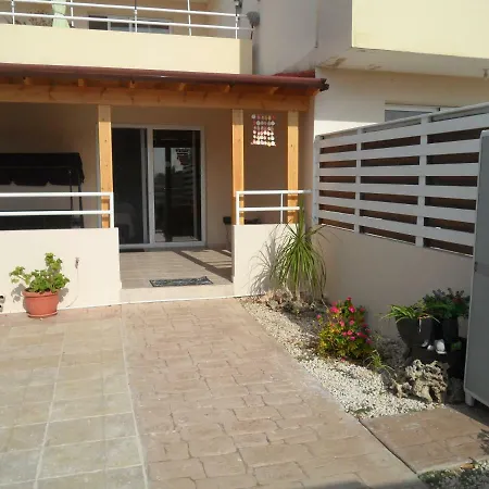 Nissi Beach,ground Floor Flat Appartement *